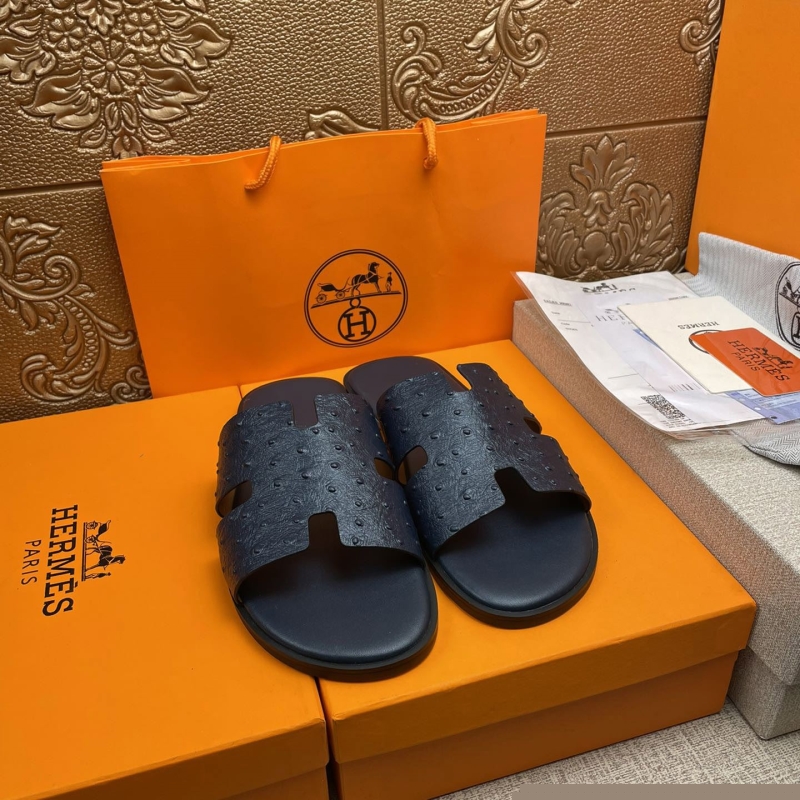 H**mes slippers